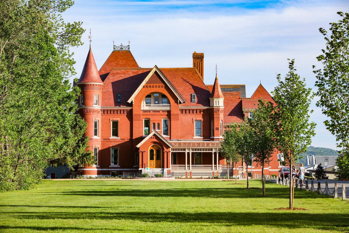 St. Johnsbury Academy